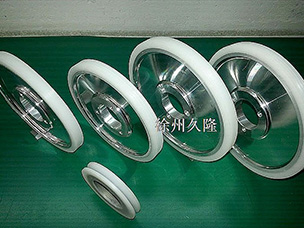 換向輪、導向輪、驅動輪